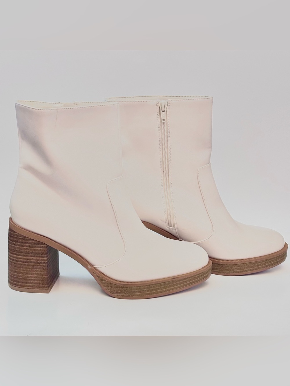 Universal Thread Cream Memory Foam Block Heel Ankle Boots